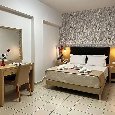 Caravel מלון יאליסוס